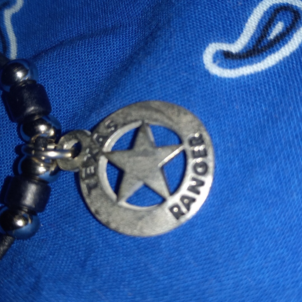 ❤️ FINAL REDUCTION Texas Ranger Necklace